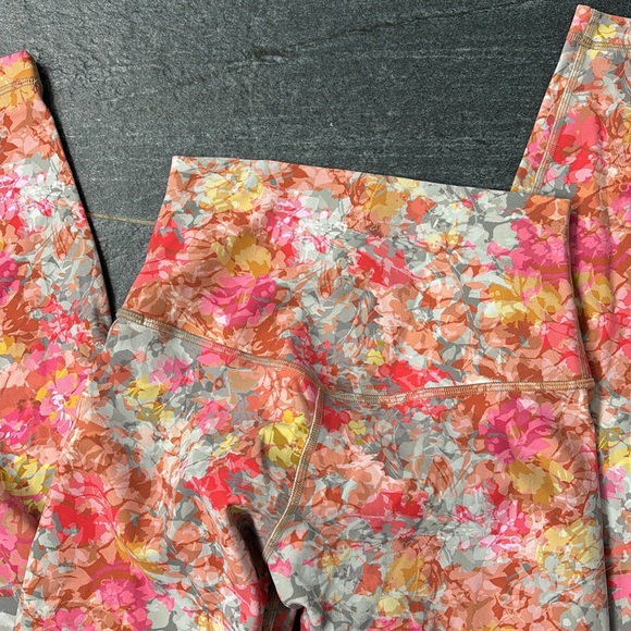 28” Floral Leggings - Picture 2 of 4